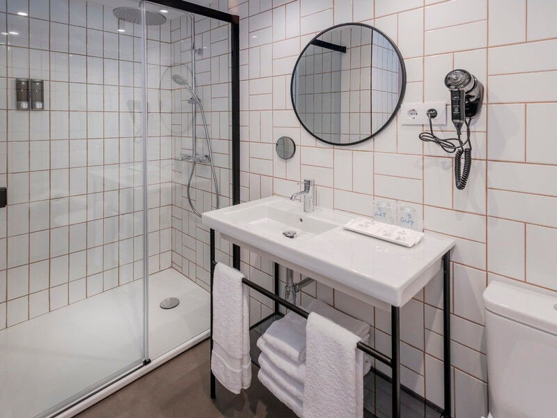 Ght Miratge Adults Only