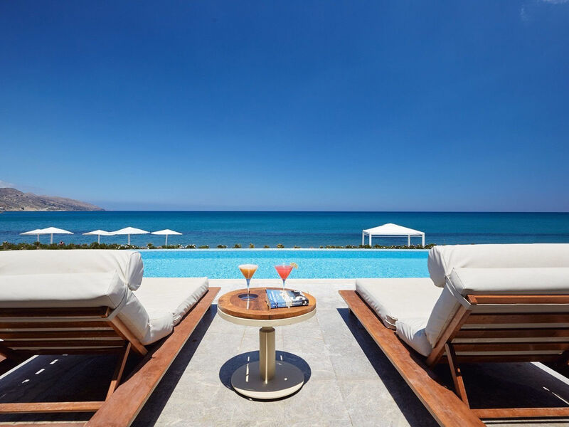 Giannoulis Grand Bay Beach Resort