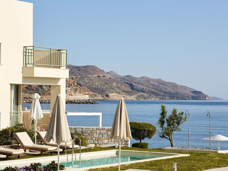 Giannoulis Grand Bay Beach Resort