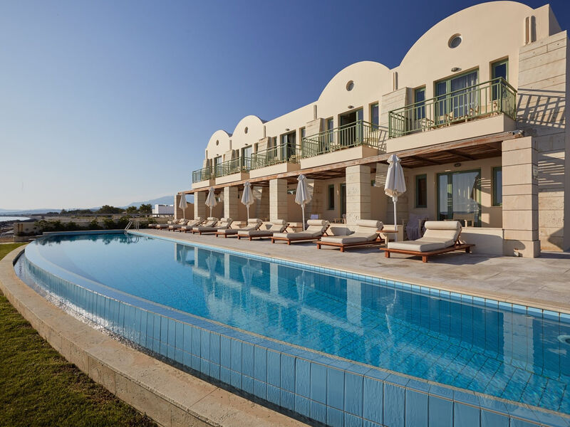 Giannoulis Grand Bay Beach Resort