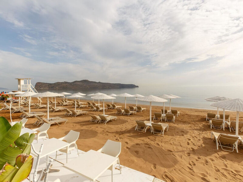 Giannoulis Santa Marina Plaza