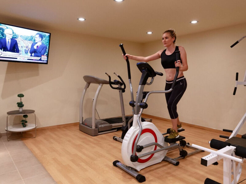 Giannoulis Santa Marina Plaza