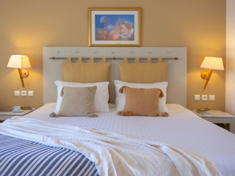 Giannoulis Santa Marina Plaza