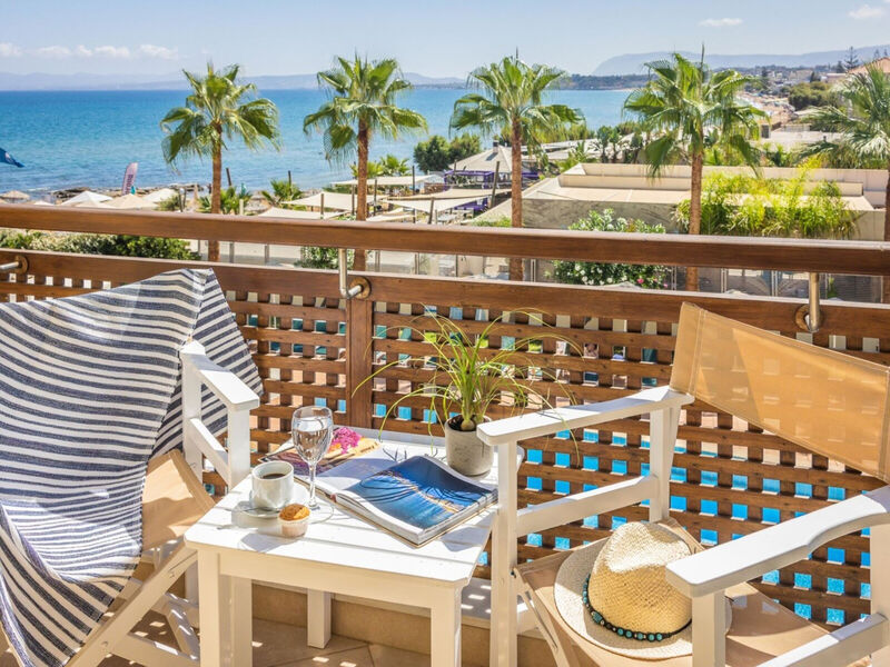 Giannoulis Santa Marina Plaza