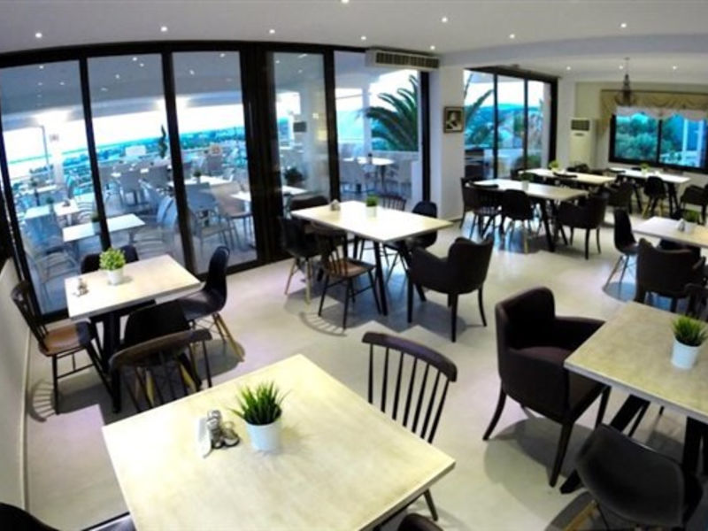 Glavas Inn
