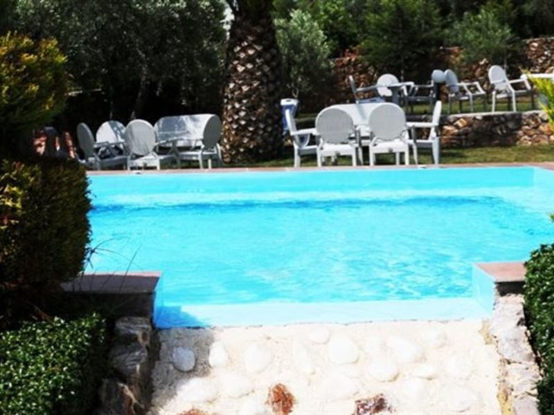 Glavas Inn