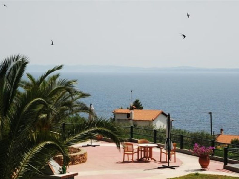 Glavas Inn