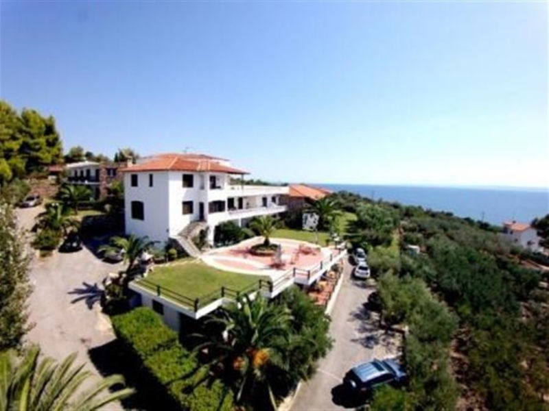 Glavas Inn