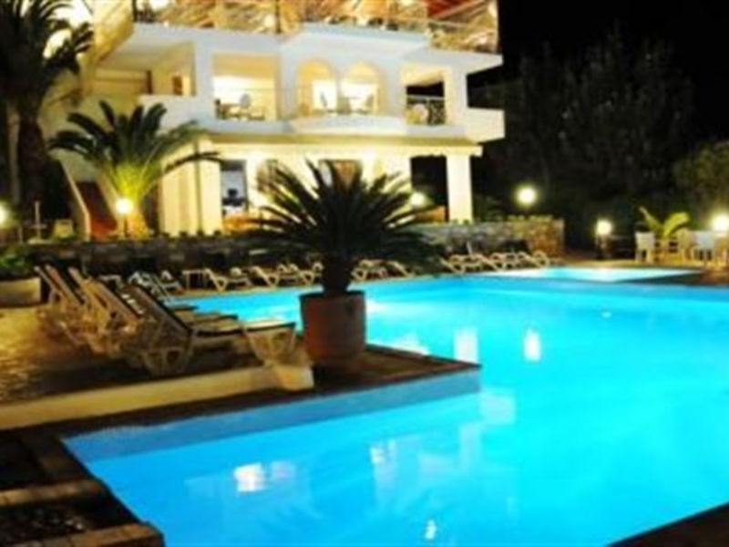 Glavas Inn