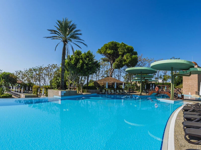 Gloria Verde Resort