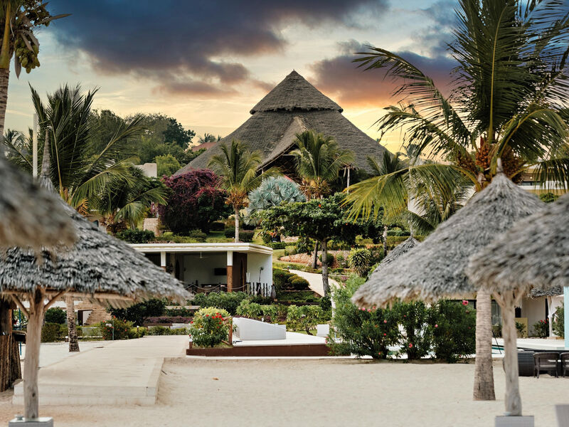 Gold Zanzibar Beach House Spa