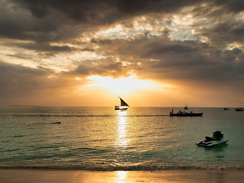 Gold Zanzibar Beach House Spa