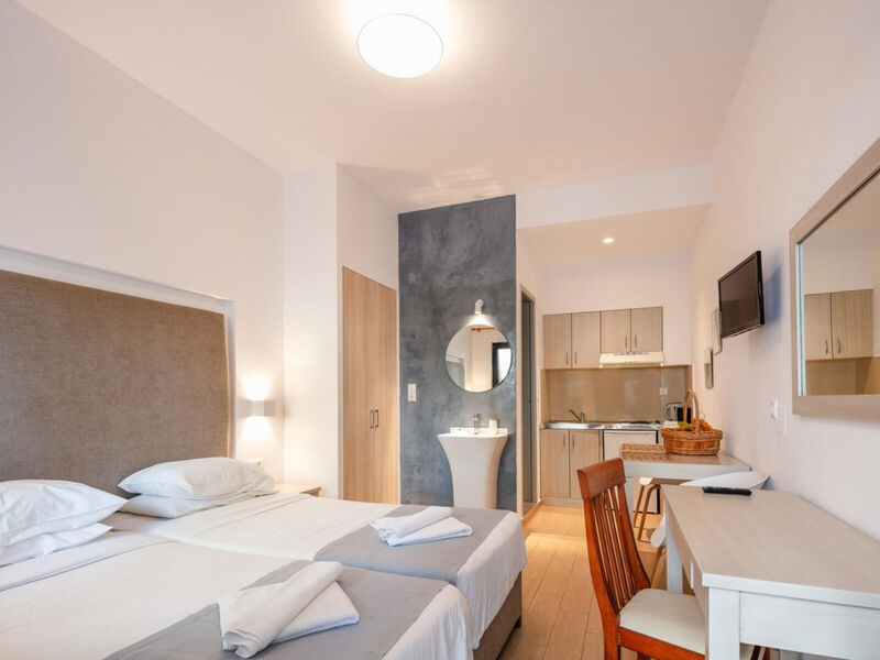 Golden Bay Hotel & Bungalows