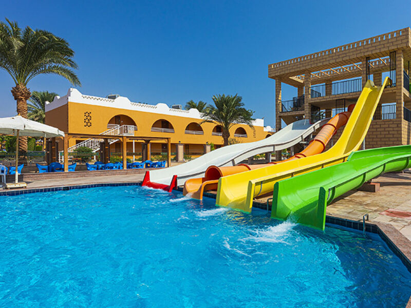 Golden Beach Resort