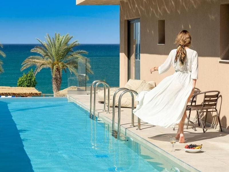 Golden Bee Lifestyle