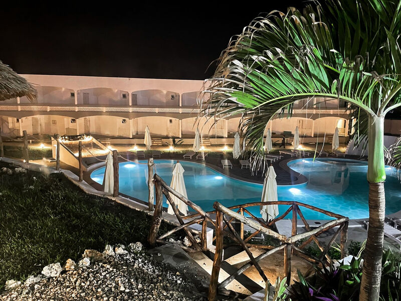 Golden Coast Resort