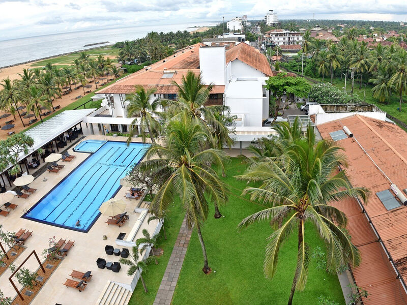 Golden Coast Resort