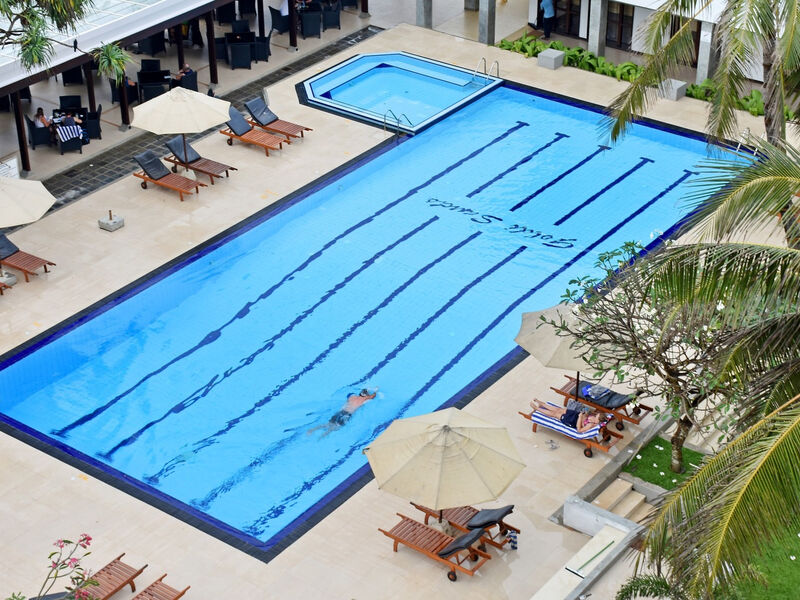 Golden Coast Resort