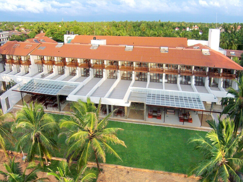 Golden Coast Resort