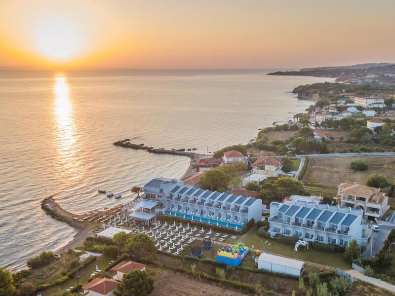 Golden Coast Family Resort