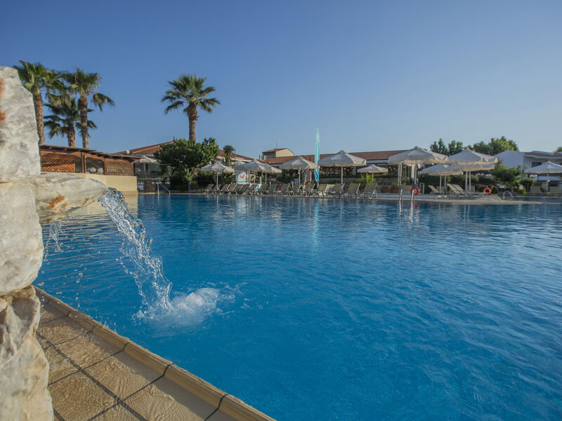 Golden Cost Hotel & Bungalows