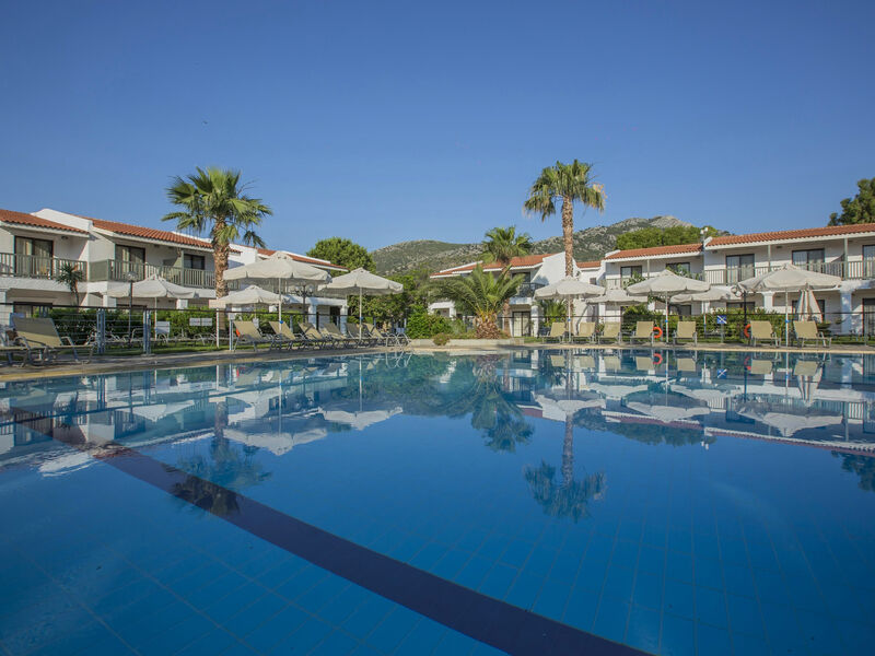 Golden Cost Hotel & Bungalows