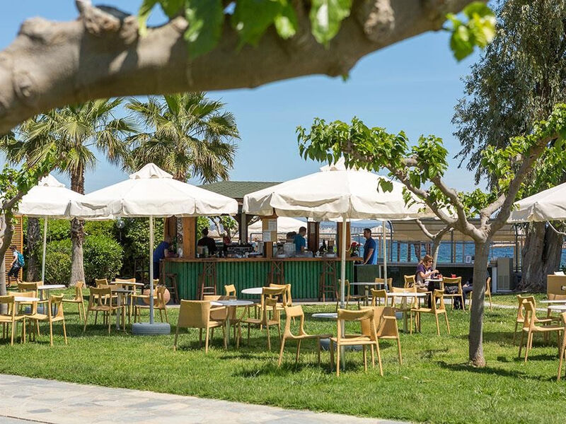 Golden Cost Hotel & Bungalows