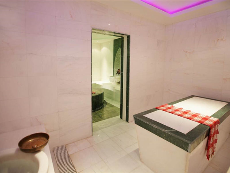Golden Imperial Resort