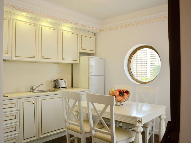 Golden Rainbow Vip Residence Aparthotel