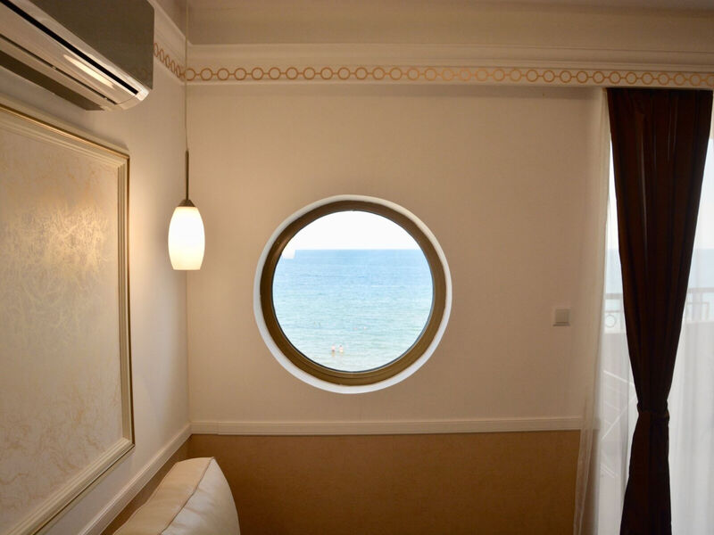 Golden Rainbow Vip Residence Aparthotel