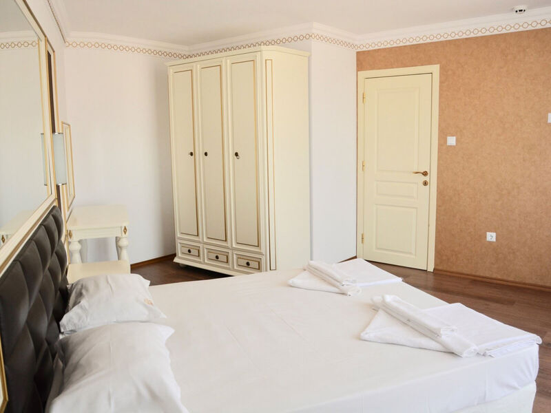 Golden Rainbow Vip Residence Aparthotel