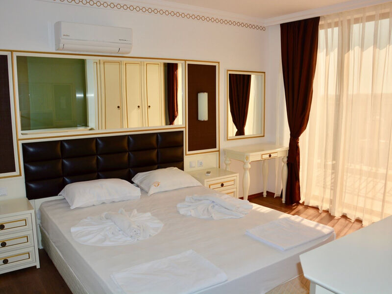 Golden Rainbow Vip Residence Aparthotel