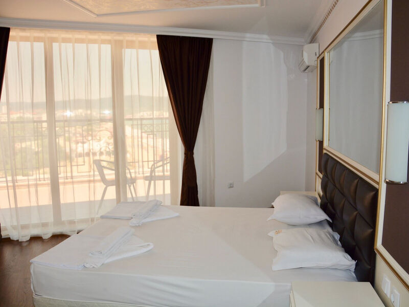 Golden Rainbow Vip Residence Aparthotel