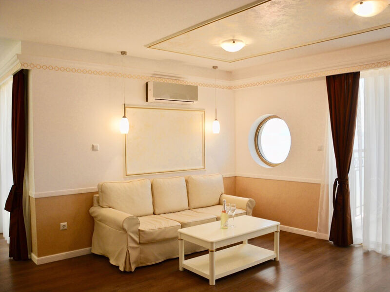 Golden Rainbow Vip Residence Aparthotel