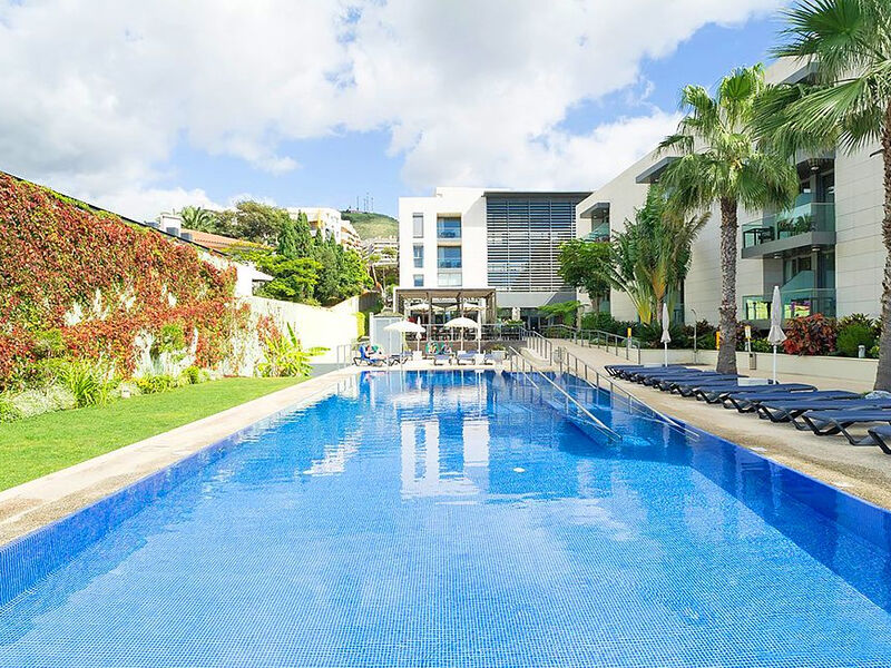Golden Residence