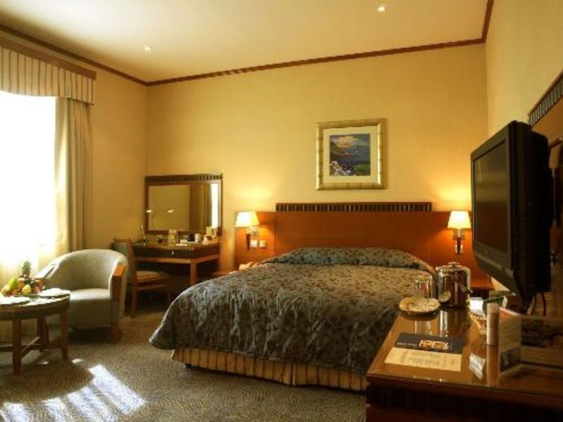 Golden Tulip Al Barsha