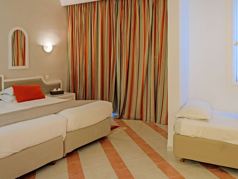 Golden Tulip Taj Sultan