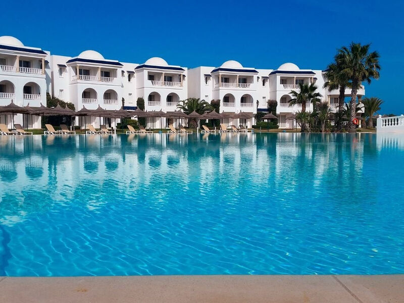 Golden Tulip Taj Sultan