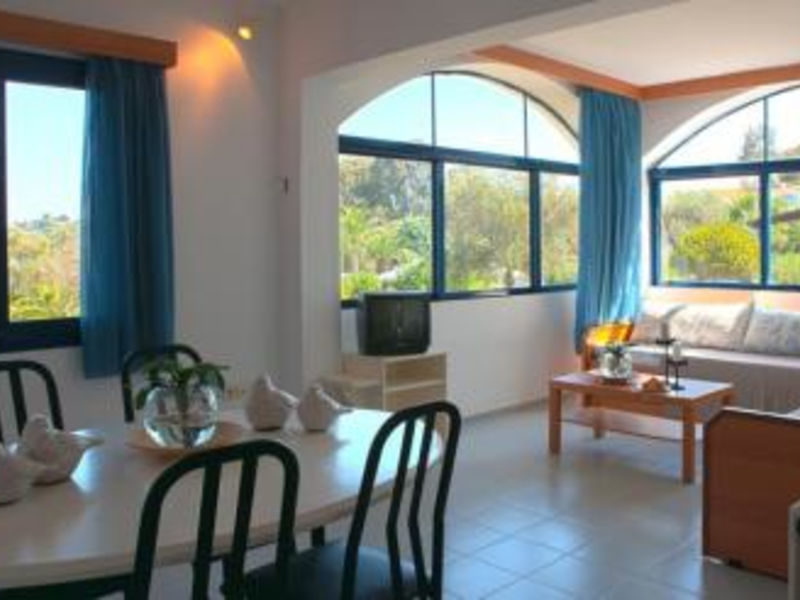 Govino Bay