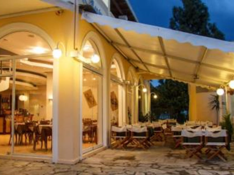Govino Bay