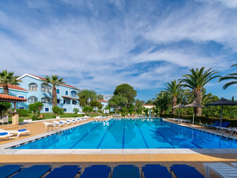 Govino Bay