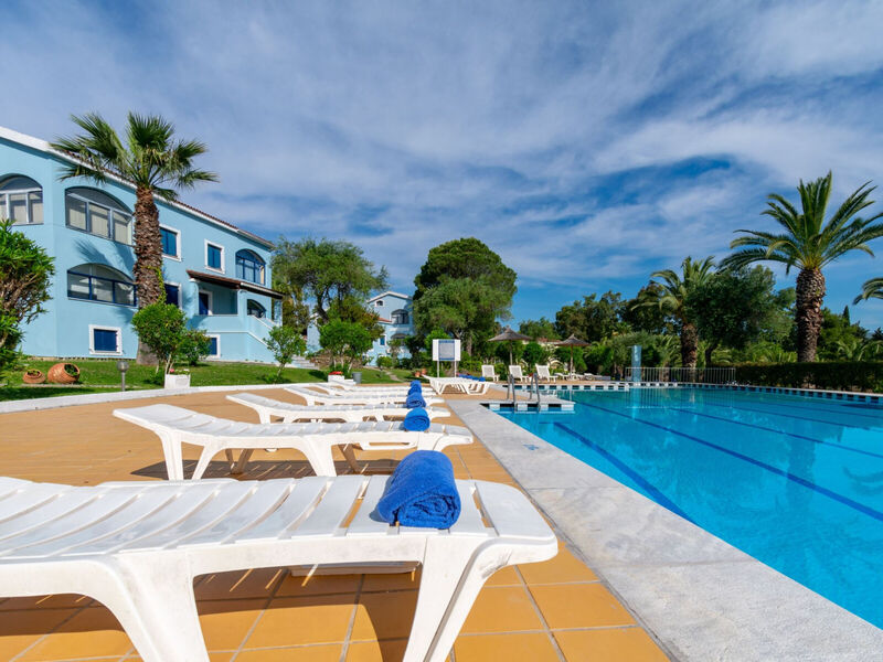 Govino Bay
