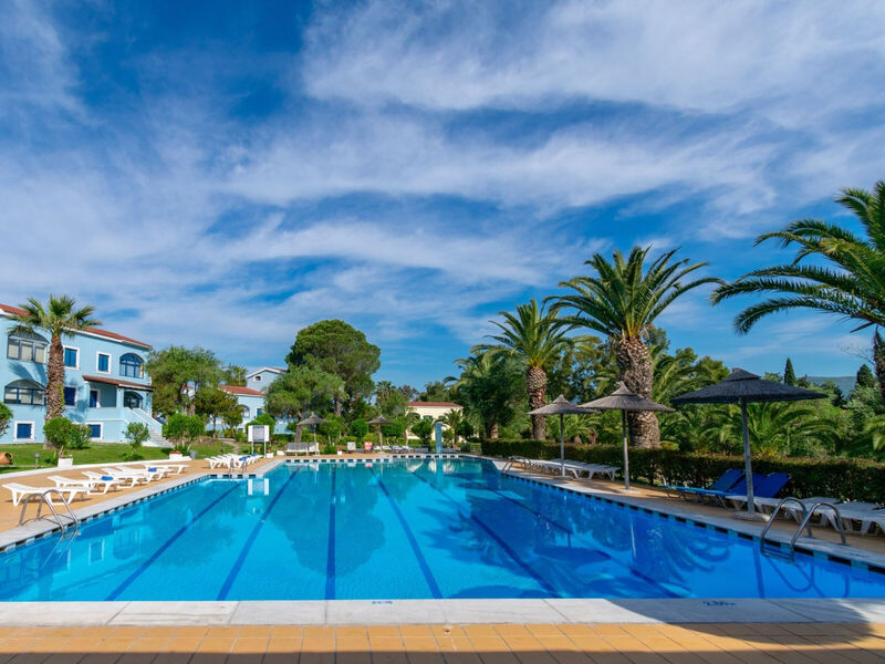 Govino Bay