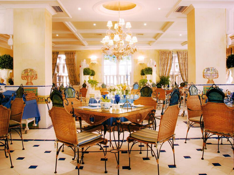 Gran Hotel Bahia del Duque Resort