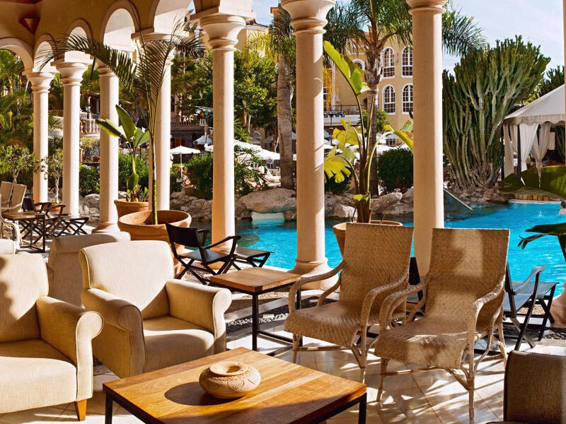 Gran Hotel Bahia del Duque Resort
