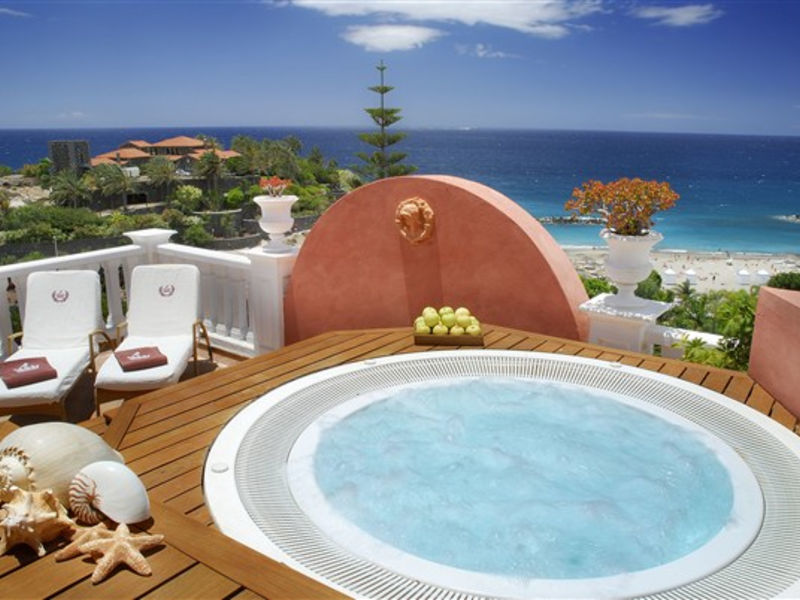 Gran Hotel Bahía Del Duque Resort & Spa