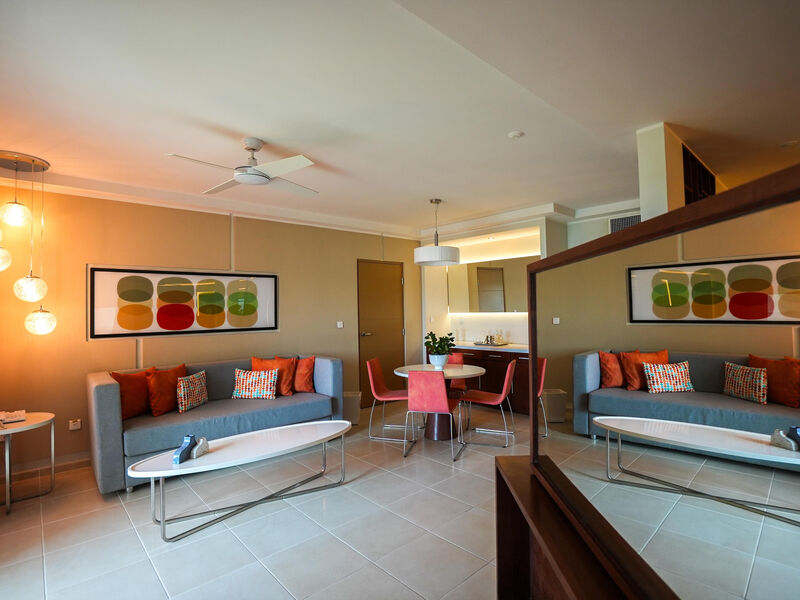 Gran Muthu Almirante Beach