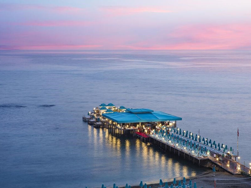 Granada Luxury Beach