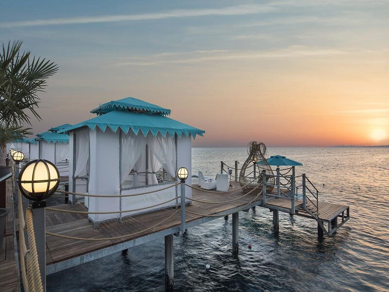 Granada Luxury Beach