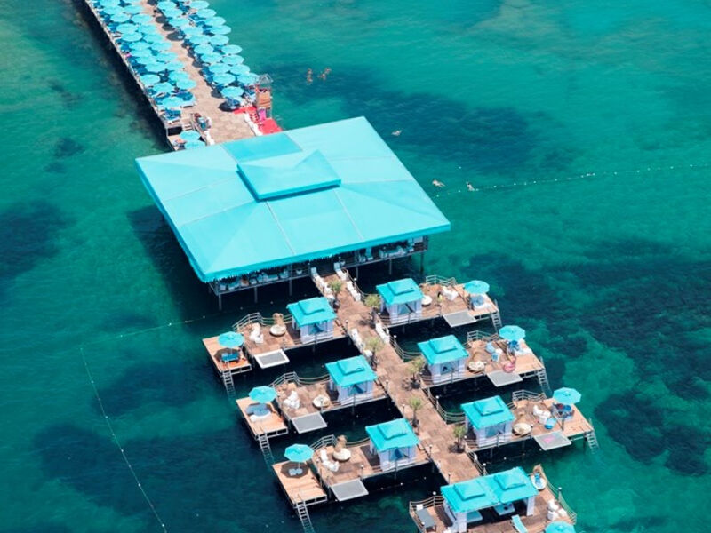 Granada Luxury Beach